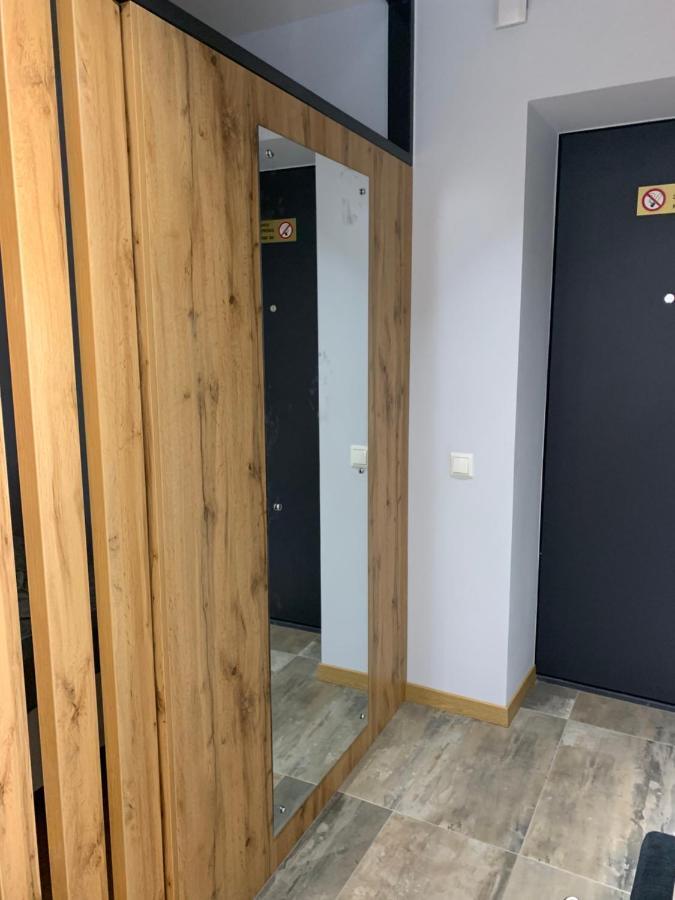 Apartament г.днепр пр кирова поля 110 *